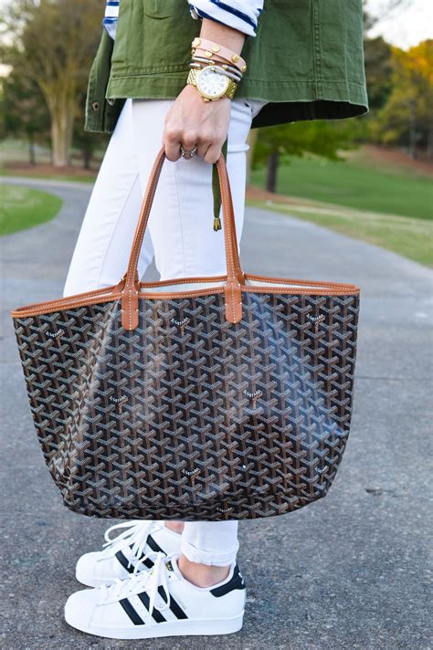 goyard tote bag looks cheap|goyard bag where to buy.